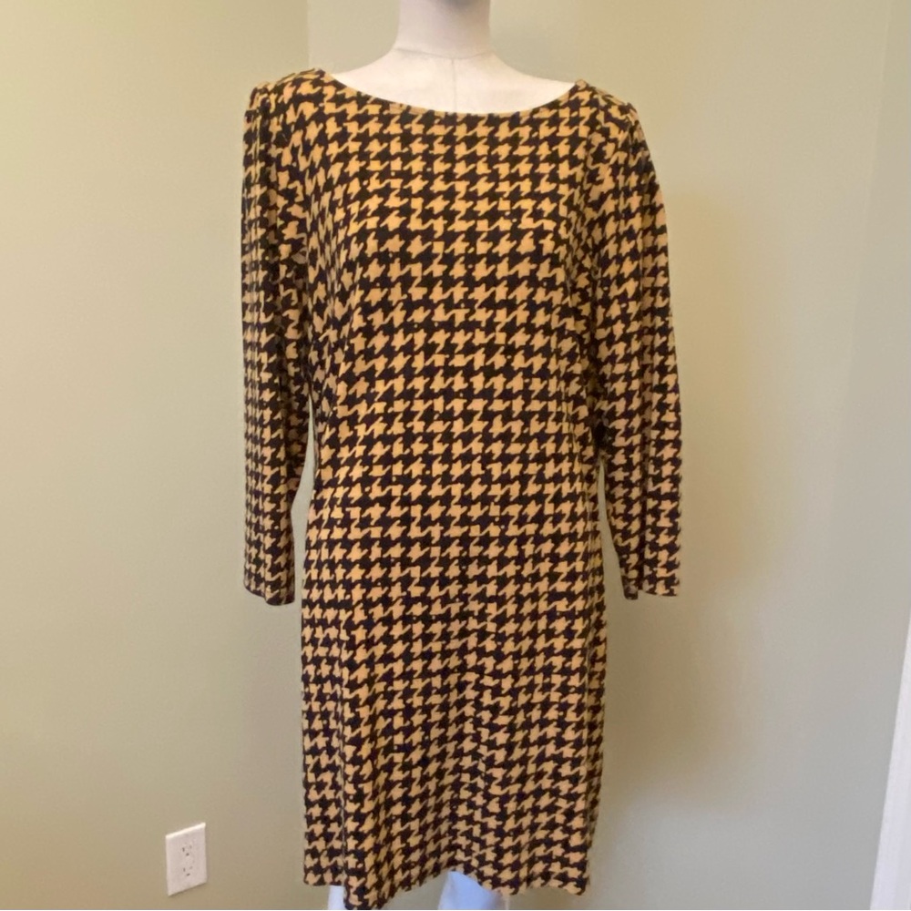 Ann Taylor Factory Black and Gold Houndstooth Dress very flattering sz XL